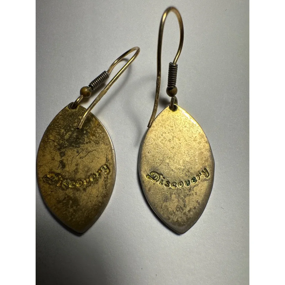 Discovery Gold Tone Enamel White Cat Dangle Earrings French Hook Boho Feline
